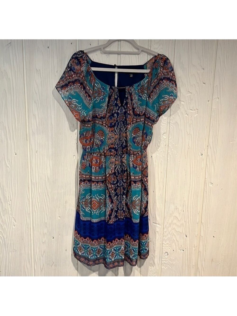 Auw Boho Print Dress Short Sleeve Key Hole Front Elastic Waist Medium